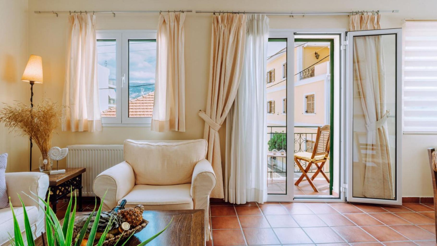 Lithostroto Suites アルゴストリオン エクステリア 写真
