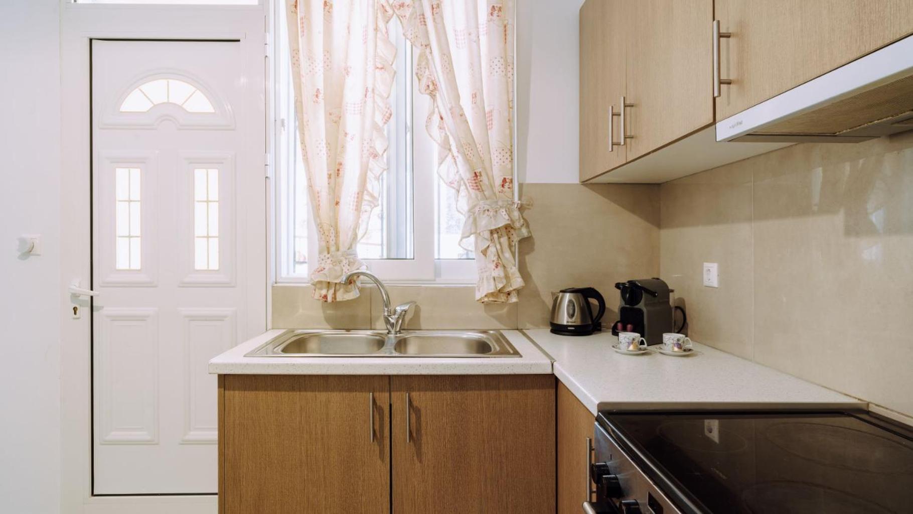 Lithostroto Suites アルゴストリオン エクステリア 写真